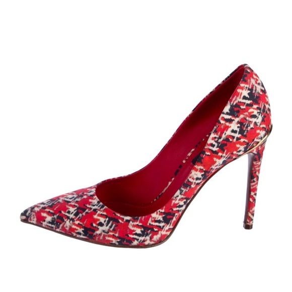 Louis Vuitton Printed Heels - Picture 1 of 5